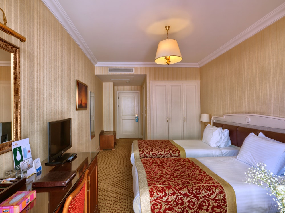 Taksim Metropark Hotel 16/50