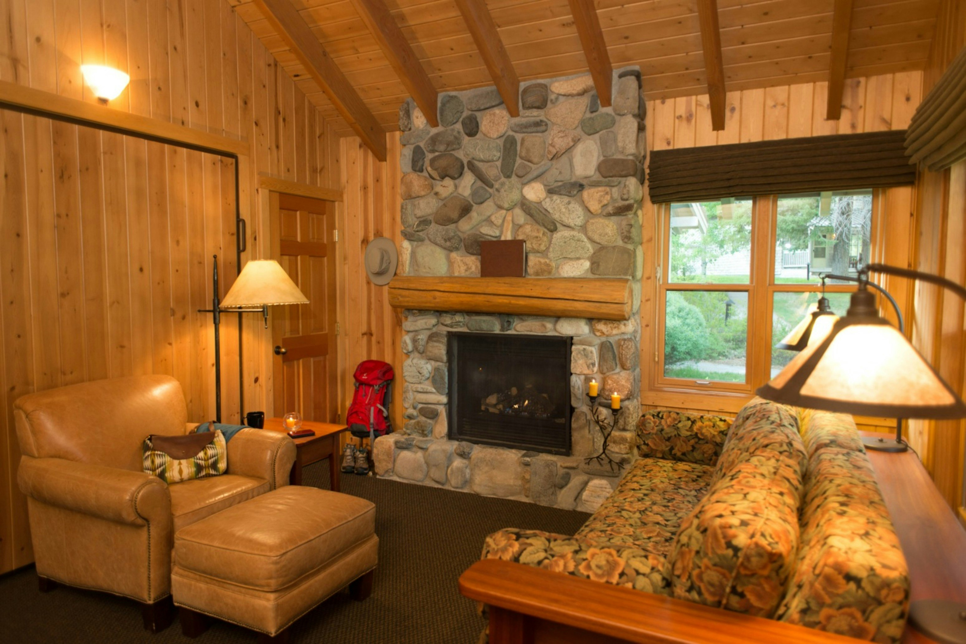 Sun Mountain Lodge 56/82