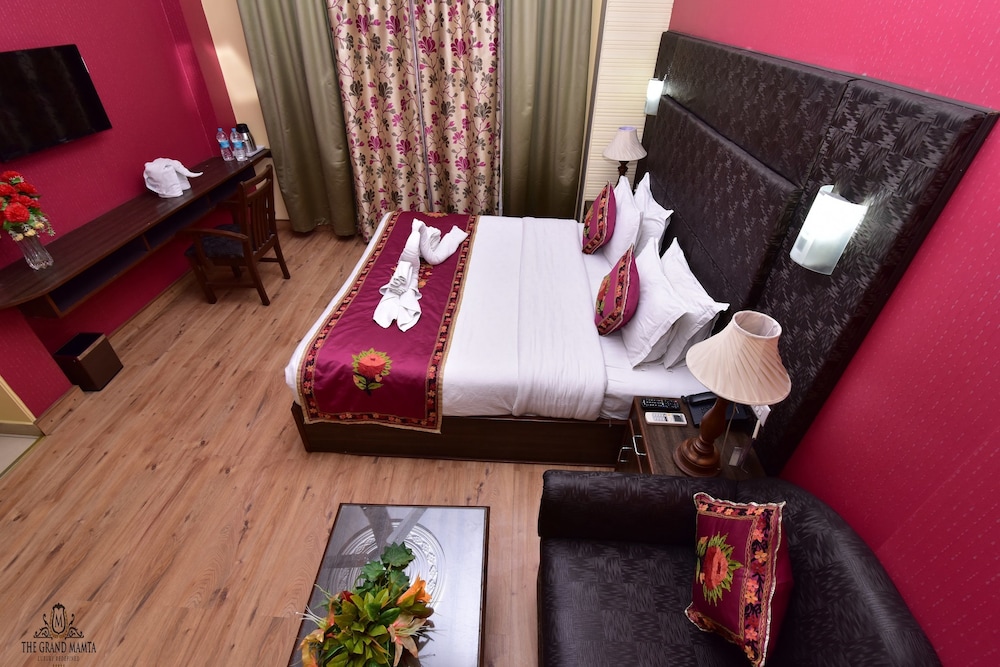 HOTEL THE GRAND MAMTA 8/23