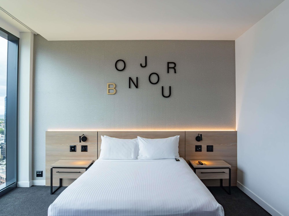 Novotel Melbourne South Wharf 21/76