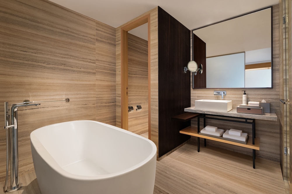 Courtyard By Marriott Goa Colva 49/49