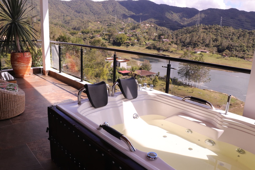 El Nido Hotel Guatape 9/50