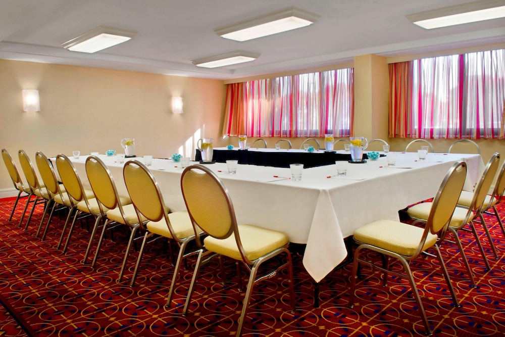 Marriott Long Island 38/40