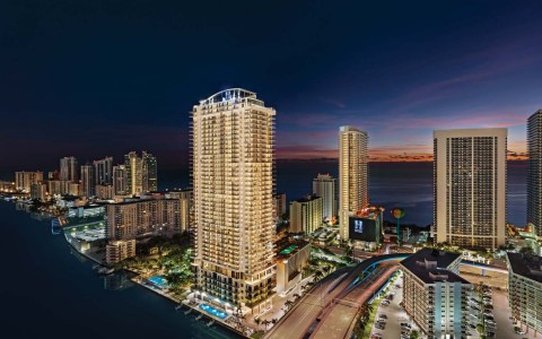 2 BEDROOMS, OCEAN, SUITE, INTRACOASTAL OR CITY VIEW, CORNER