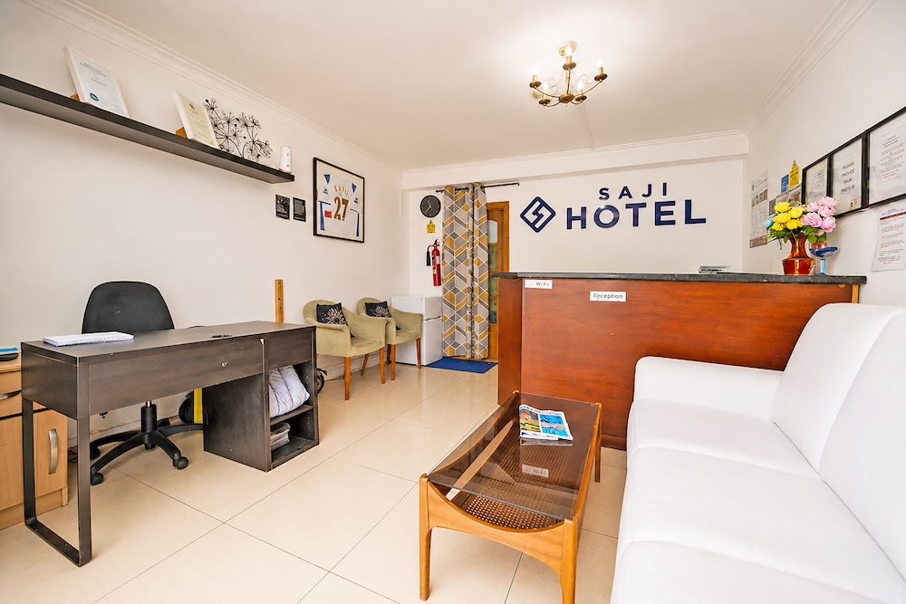 OYO Saji Hotel 7/47