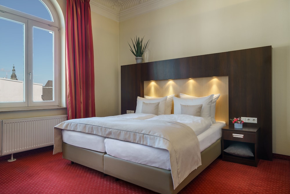 Hotel Graf Moltke 26/75