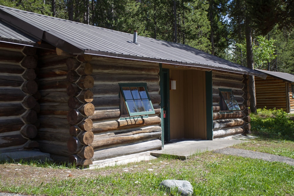 Colter Bay Village 25/47