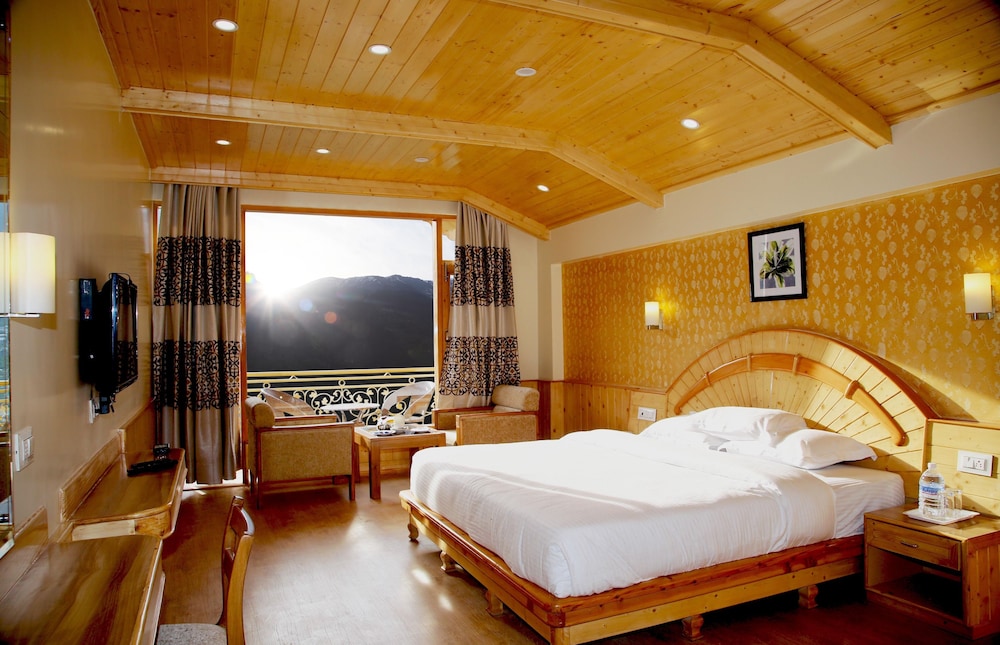 The Holiday Heights Manali 11/18