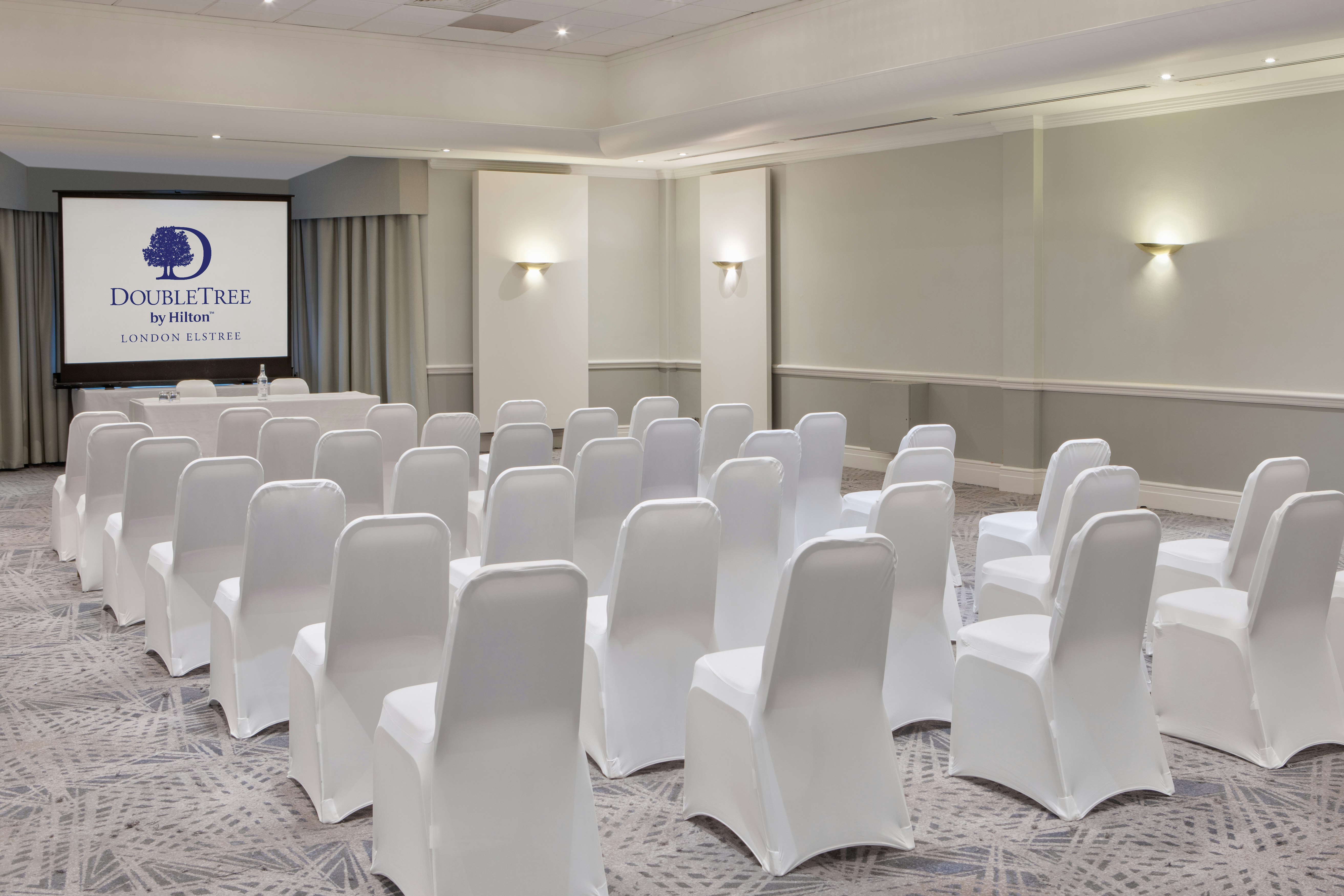 DoubleTree by Hilton London Elstree 63/73