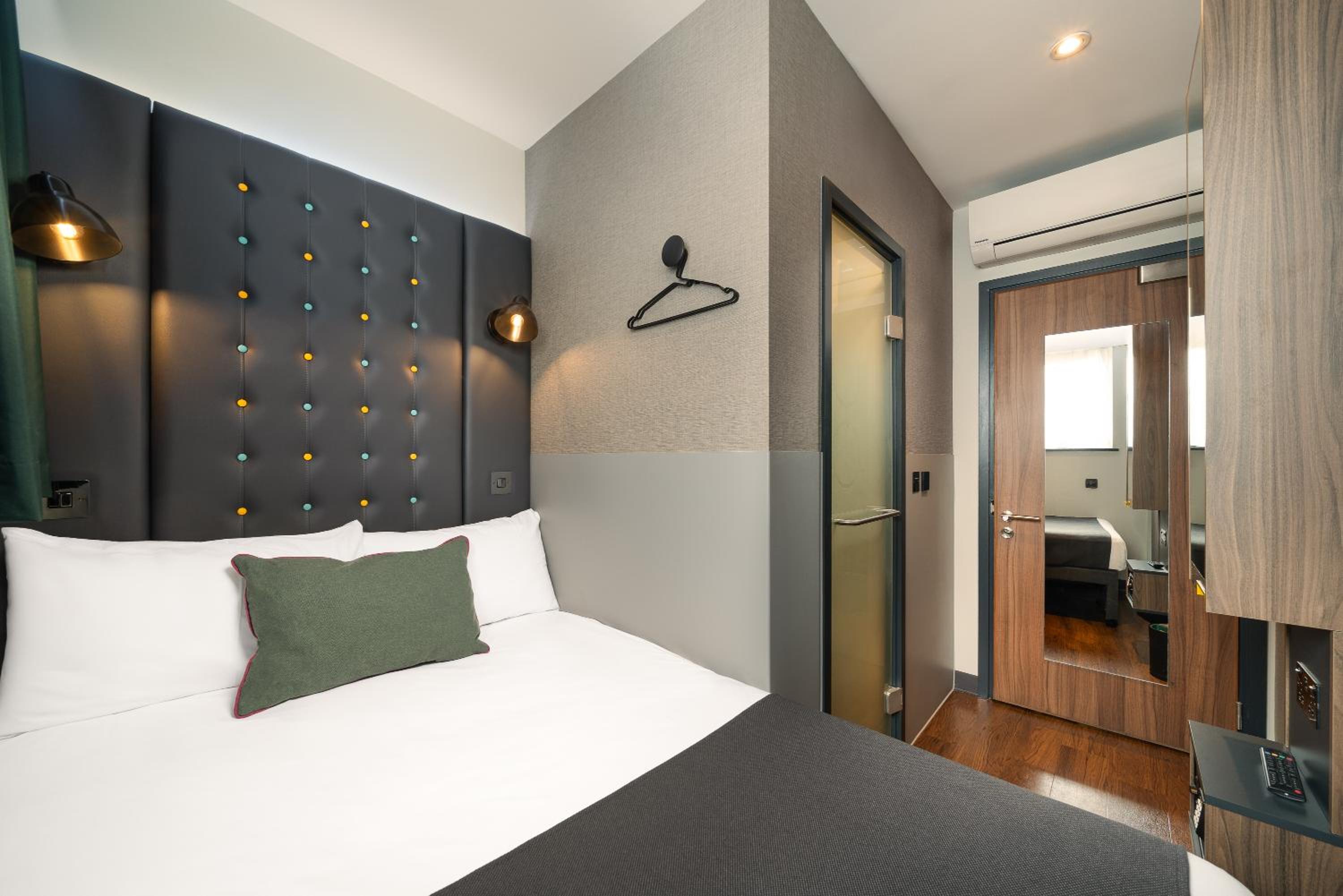 Point A Hotel London Westminster