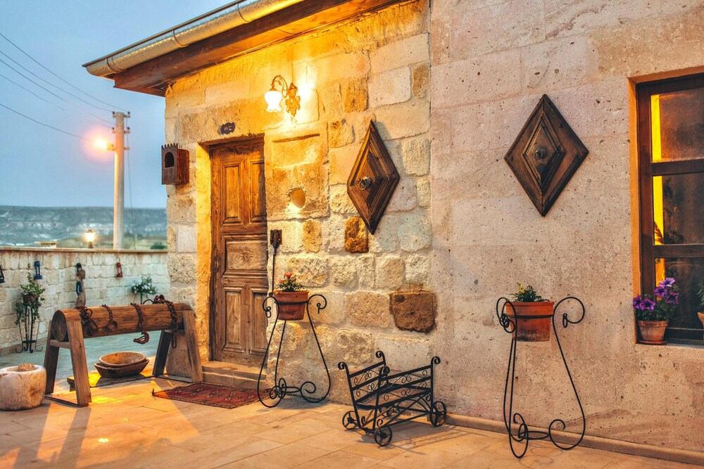 Solin Cave Cappadocia 3/38