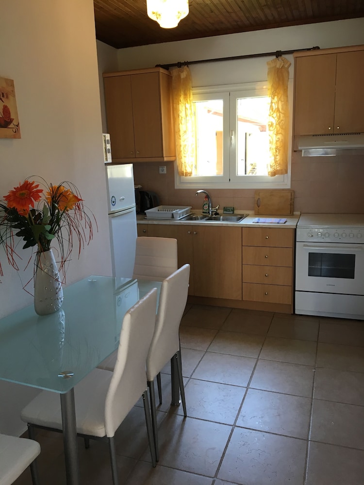 VILLA PANOREA 33/50