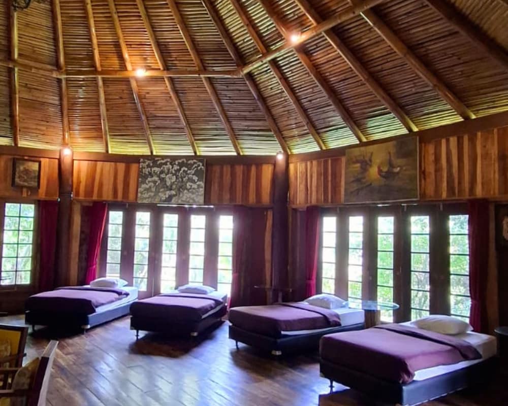Warung Rekreasi Bedugul 15/50