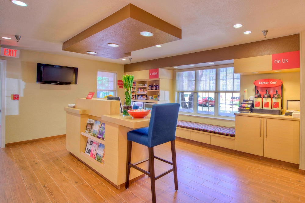 Towneplace Suites Raleigh Cary Weston Parkway 26/29