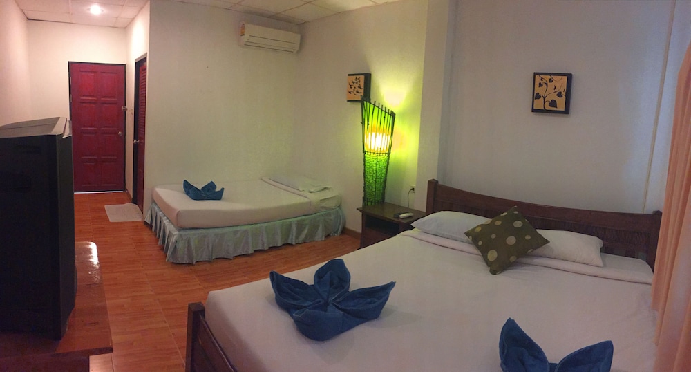 Phangan Cabana Resort 20/50