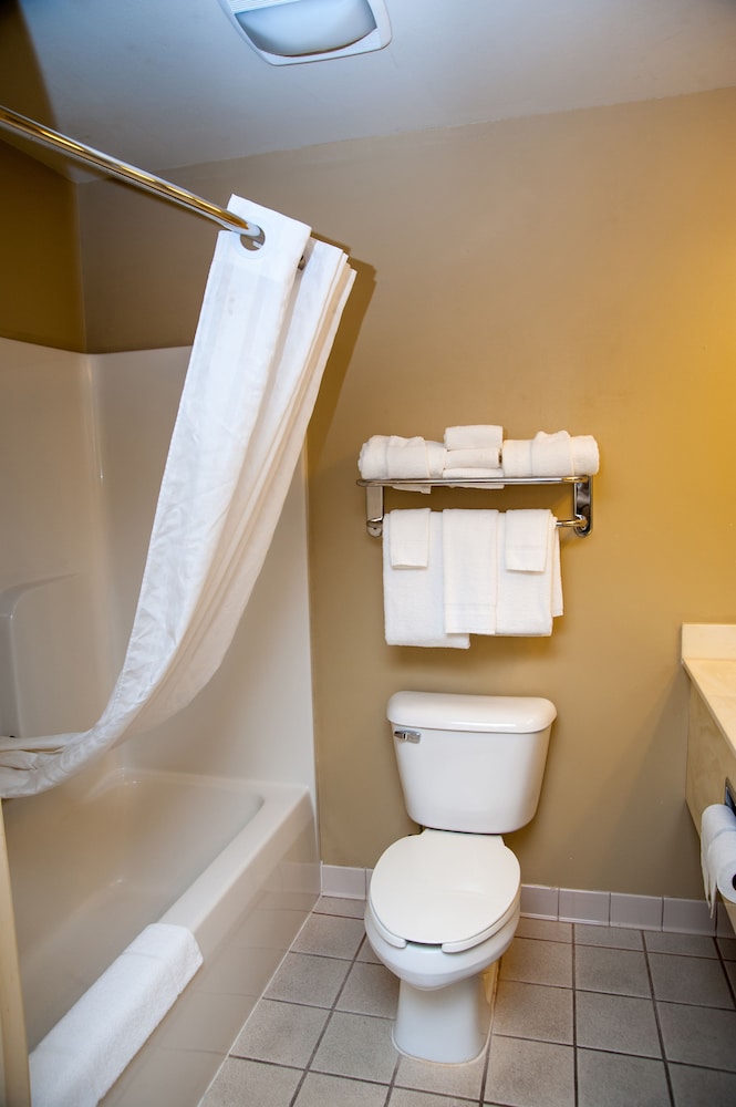 Country Inn Suites By Radisson Milwaukee Airport Wi 20/50