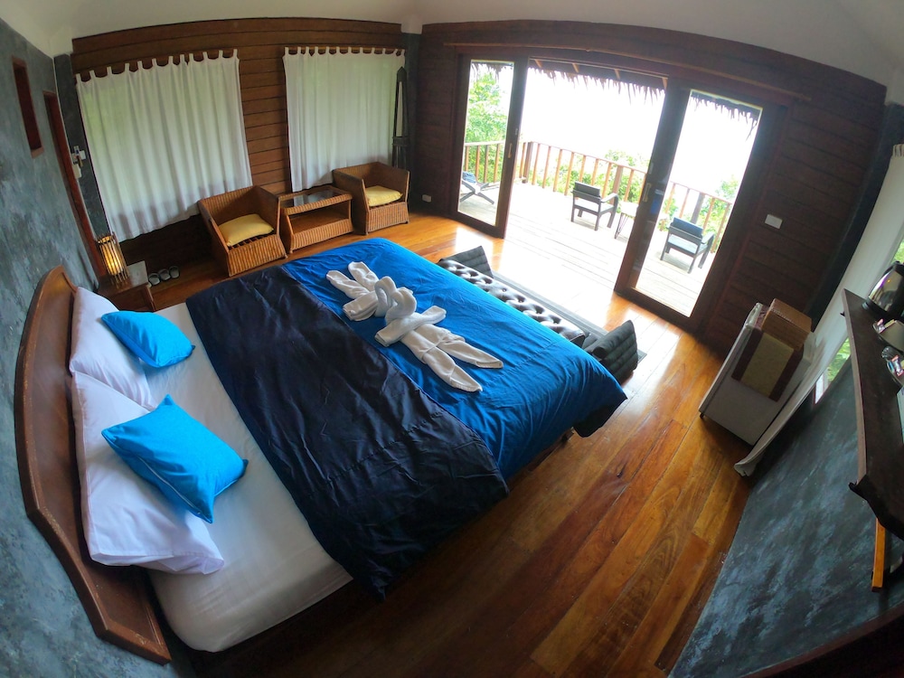 Blue Heaven Resort Koh Tao 2/26