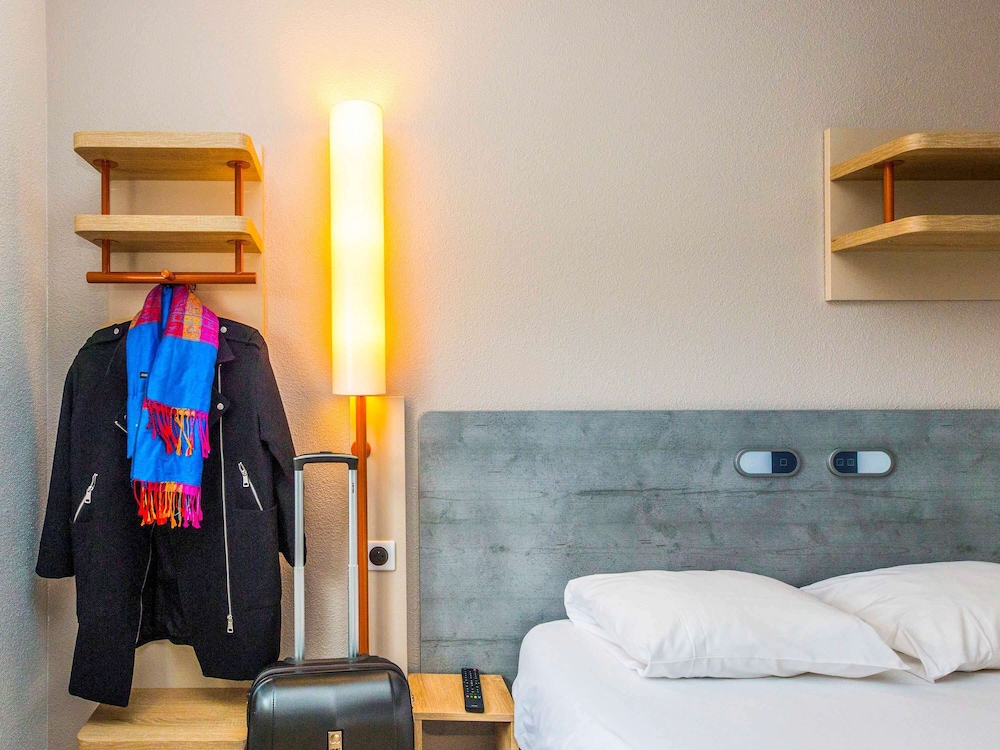 Ibis Budget Rochefort 29/50