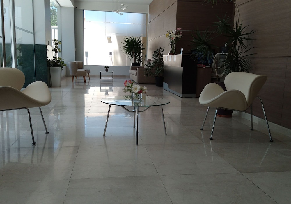 Apart Hotel Quijote by DOT Suites 33/44
