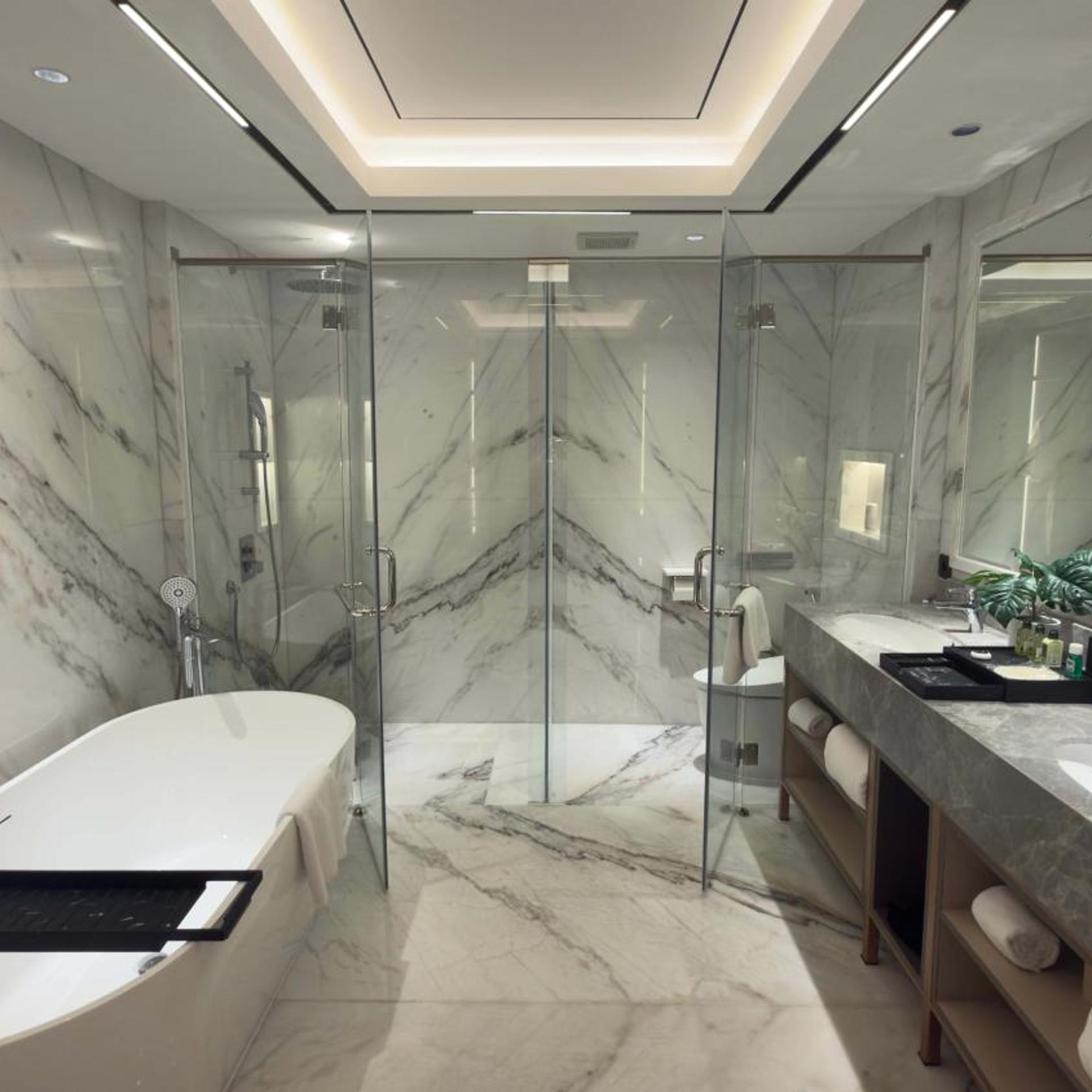 The Excelton Hotel Palembang 49/54