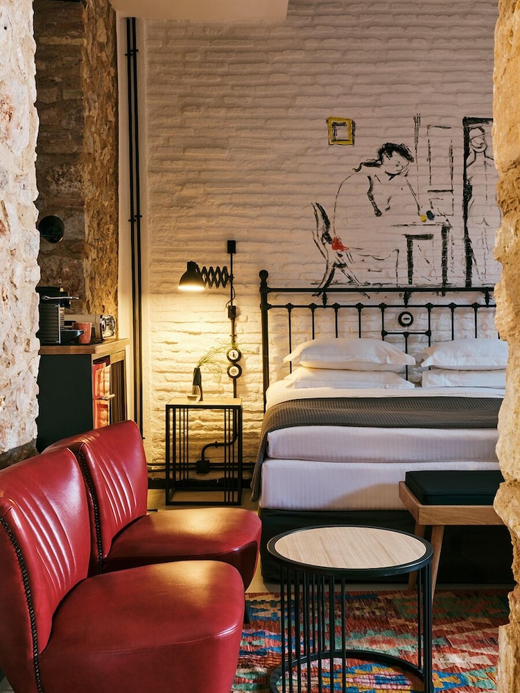 NOT HOTEL ATHENS 45/63