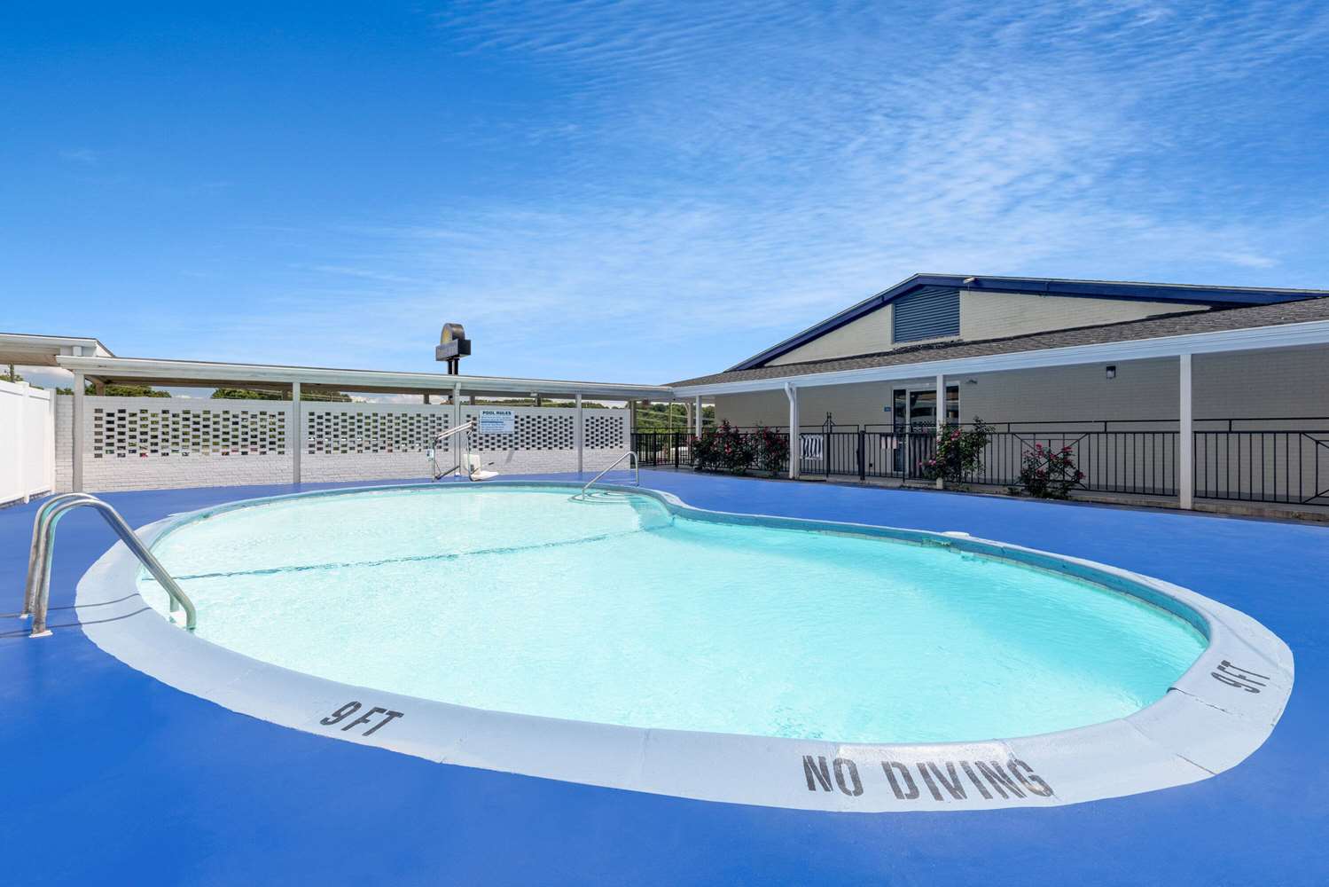 Days Inn By Wyndham Lincolnton 13/29