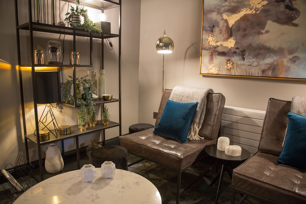 The Bedford Townhouse Cafe 41/61