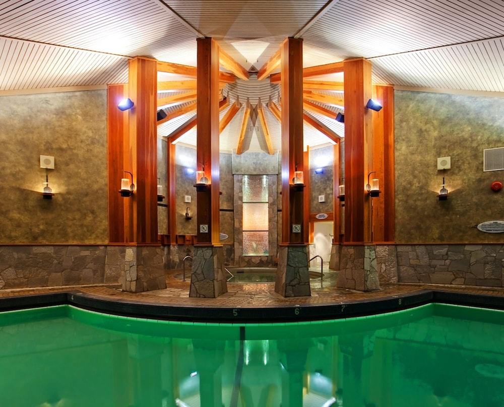 Harrison Resort Hot Springs 41/68