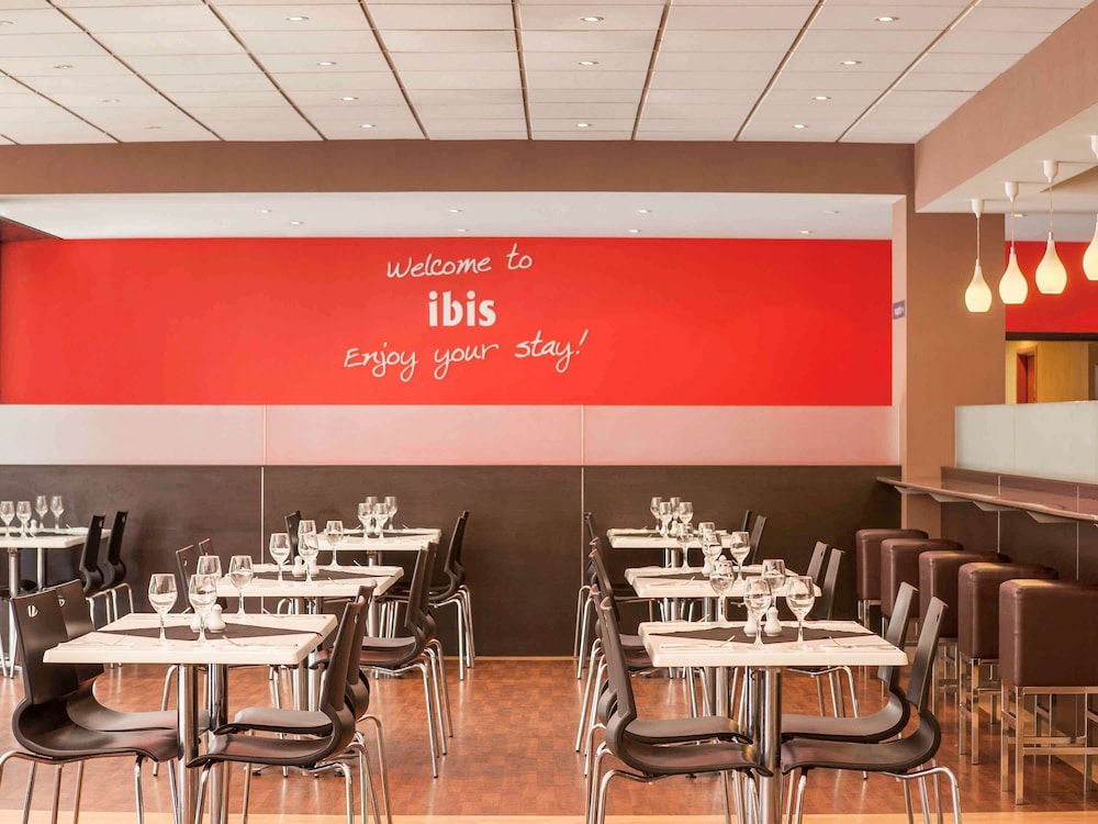 IBIS ROTORUA 30/44
