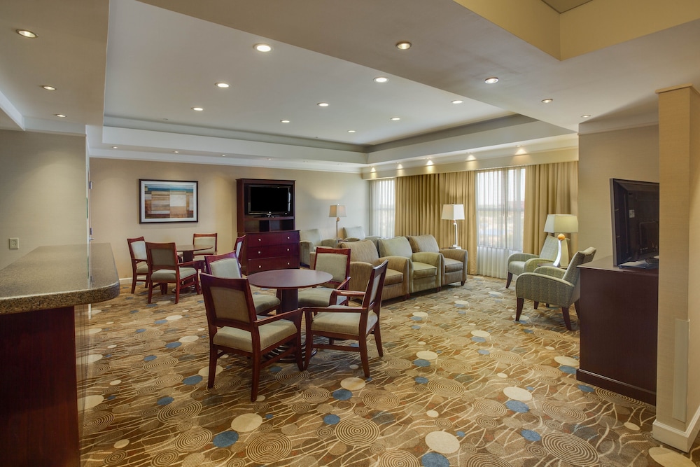 Holiday Inn Baton Rouge College Drive I-10 49/68