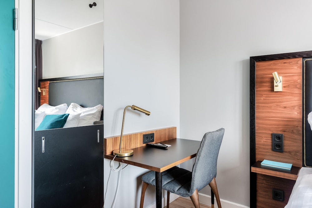 Home Hotel Tapto 46/58