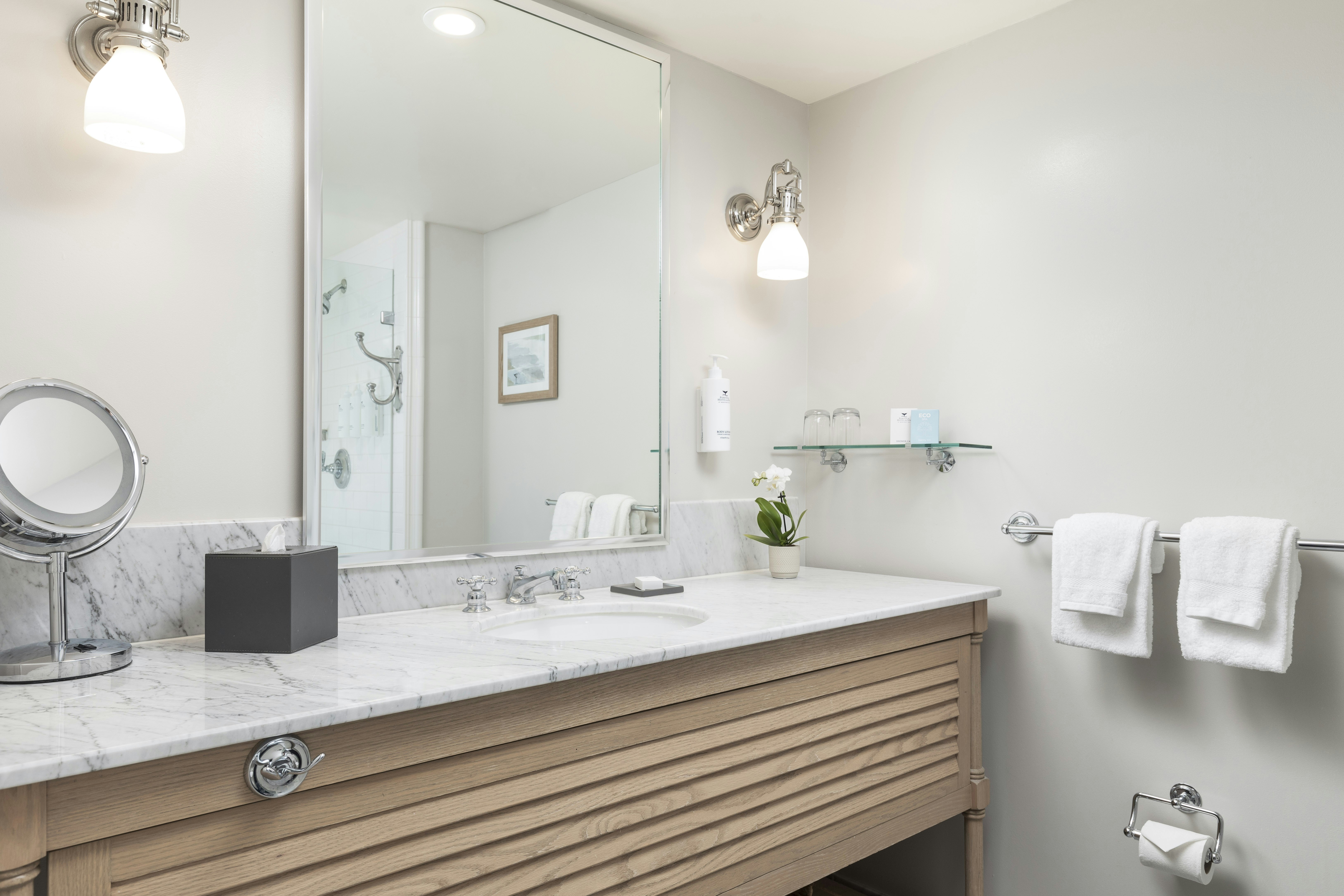 Portola Hotel Spa At Monterey Bay 44/44
