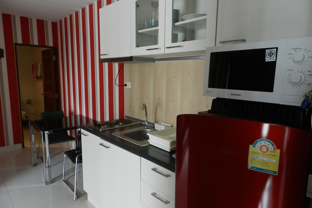 Apartments Alex Group Neocondo Pattaya 82/100