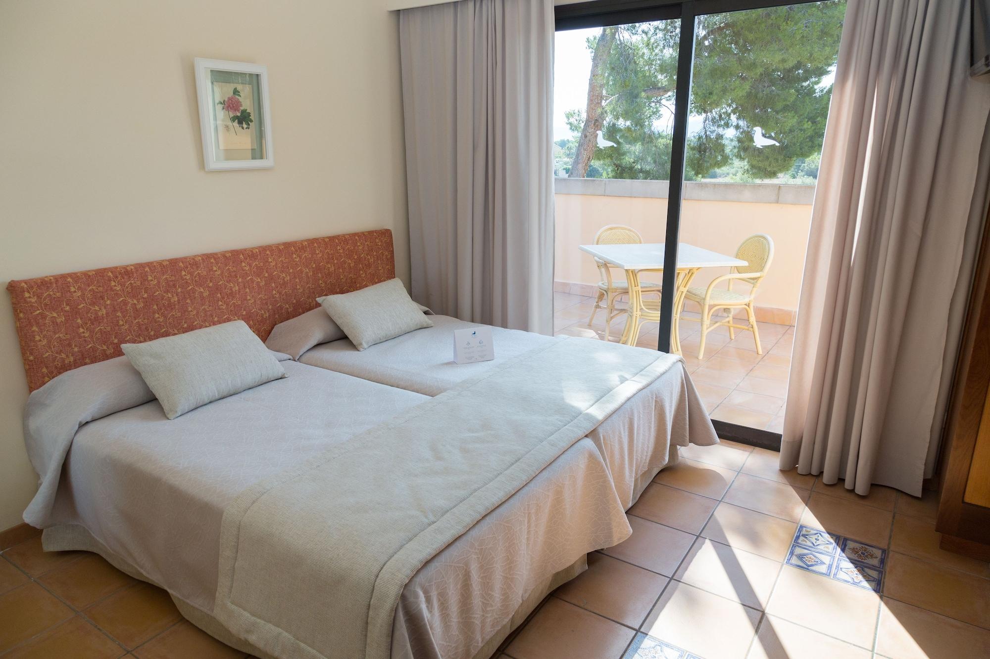 1 Bedroom, Apartment, Garden View