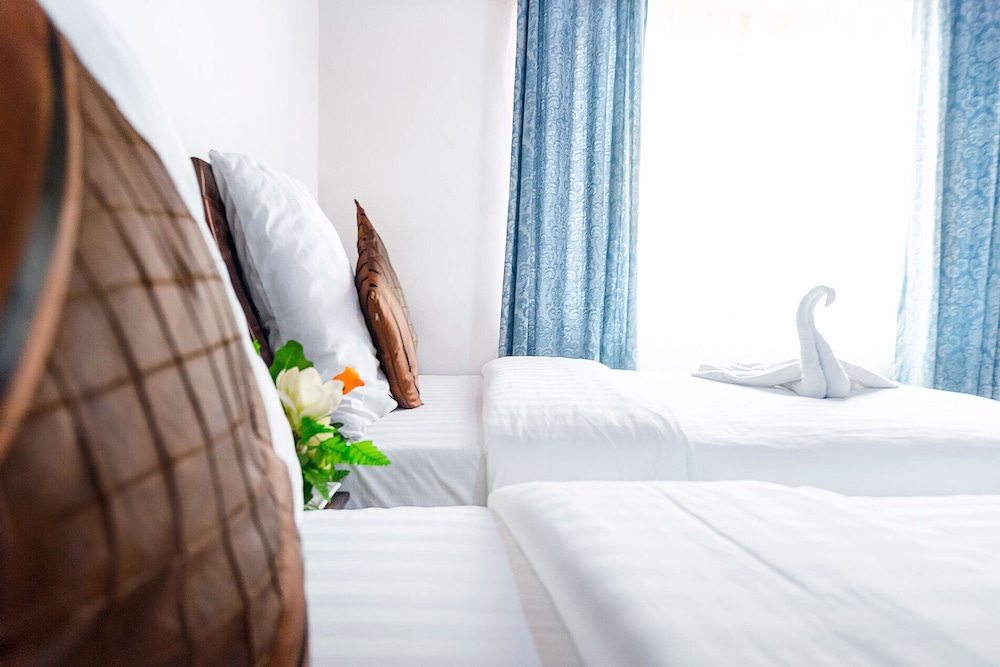 Okumah Hotel 12/44