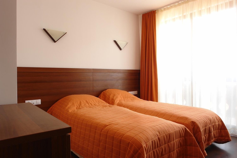 Winslow Infinity Aparthotel 18/54