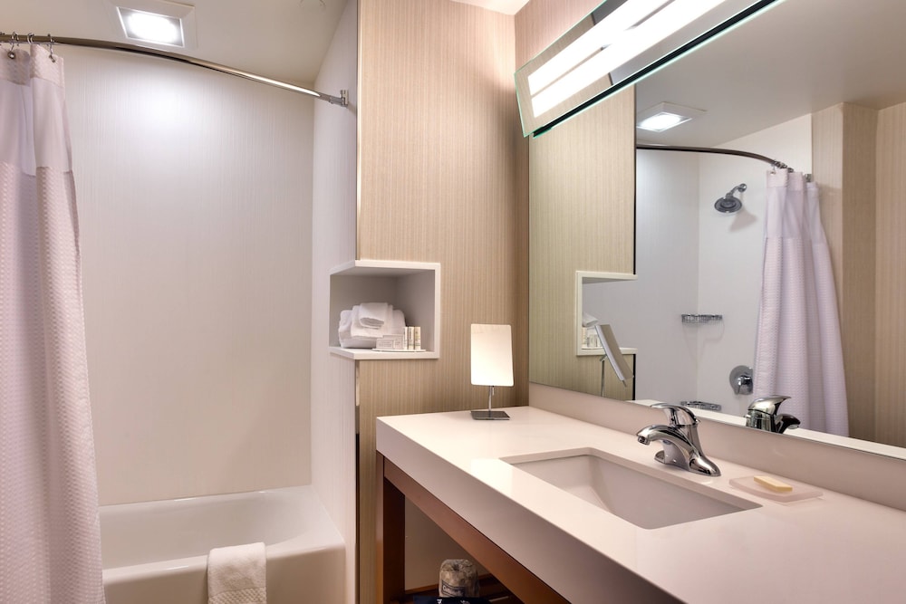 Courtyard By Marriott Oahu North Shore 46/61