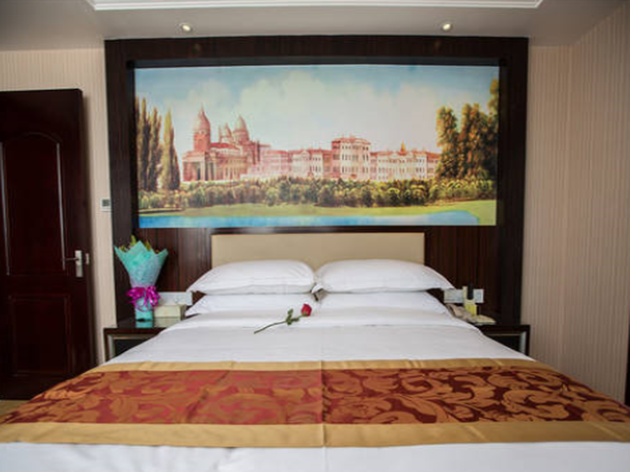Vienna International Hotel (Zhumadian Huayuan Xuefu) 18/37