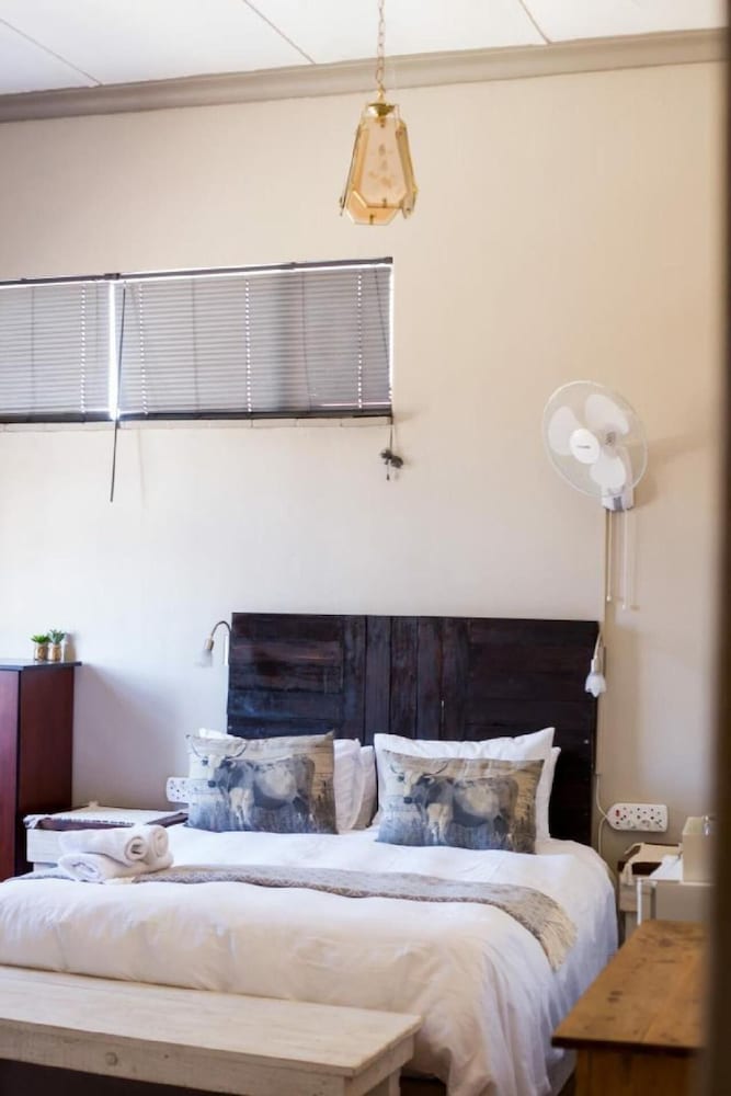 Bo Kamer Guesthouse 18/50