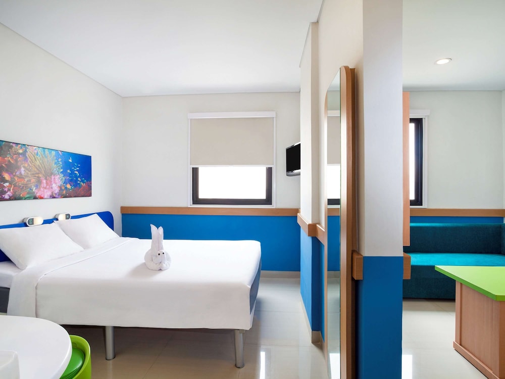 Mercure Jakarta Grogol 18/56