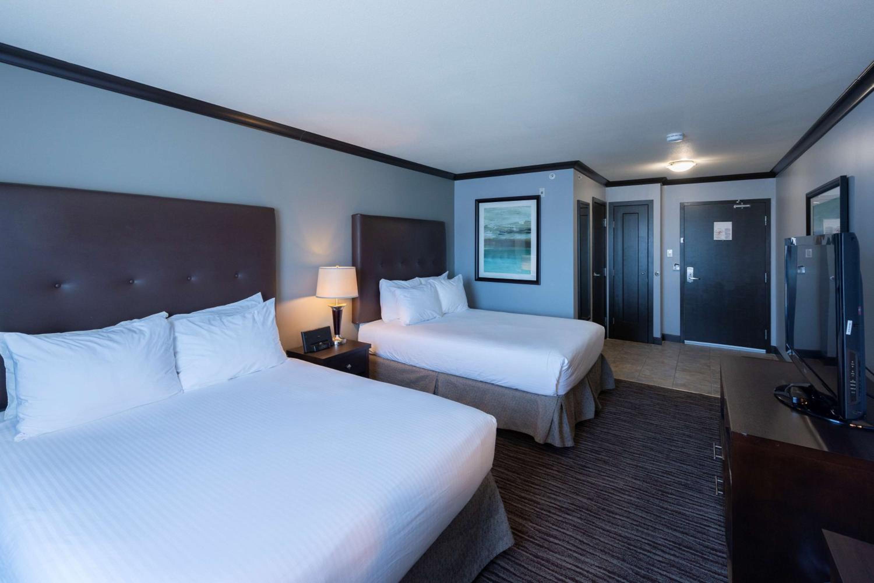 Room, 2 Queen Beds, Pet Friendly
