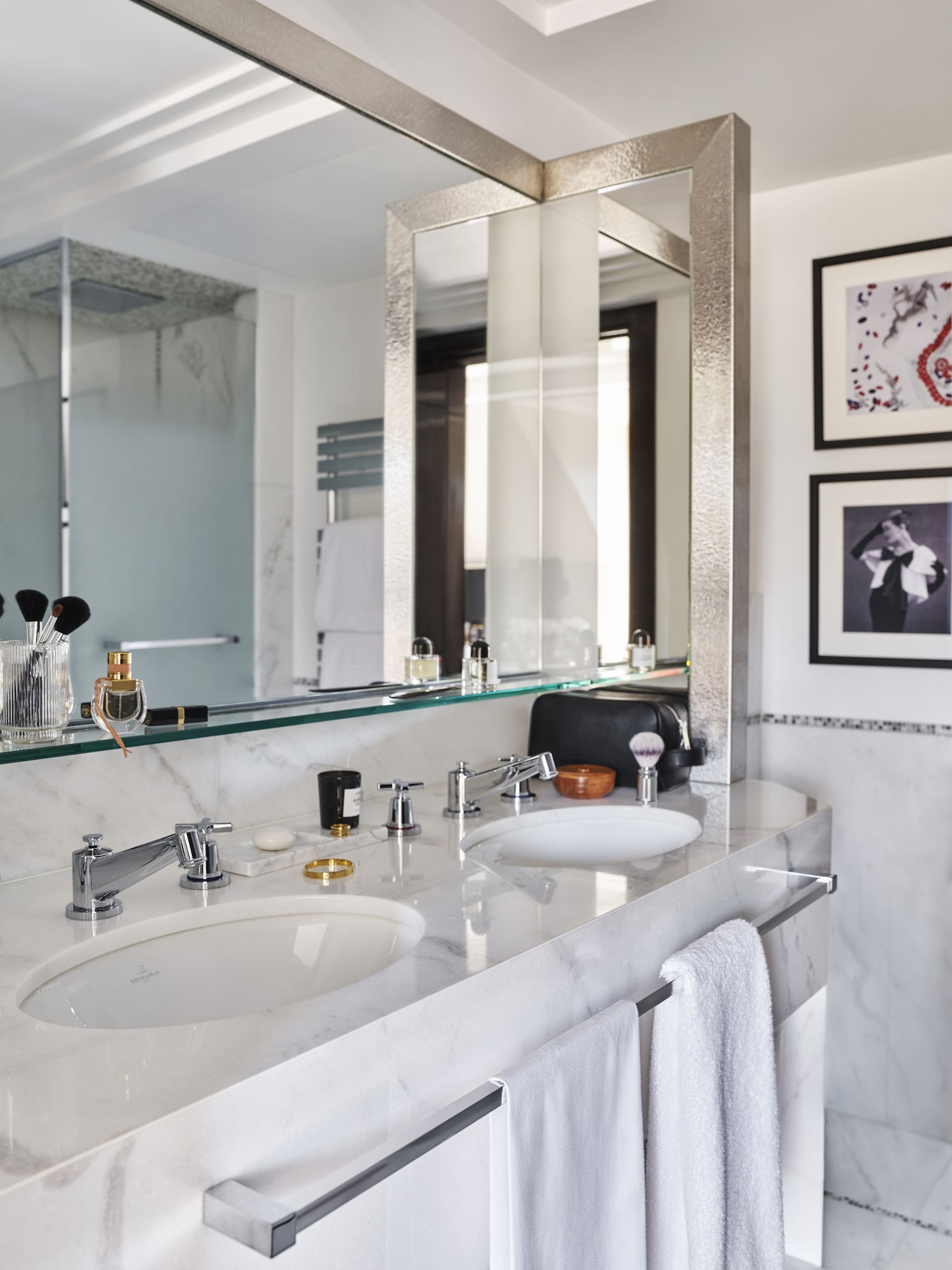 جناح ديلوكس، Hotel Plaza Athenee 4/4