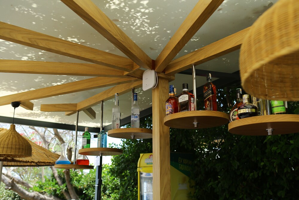 Yalinn Hotel 4/50