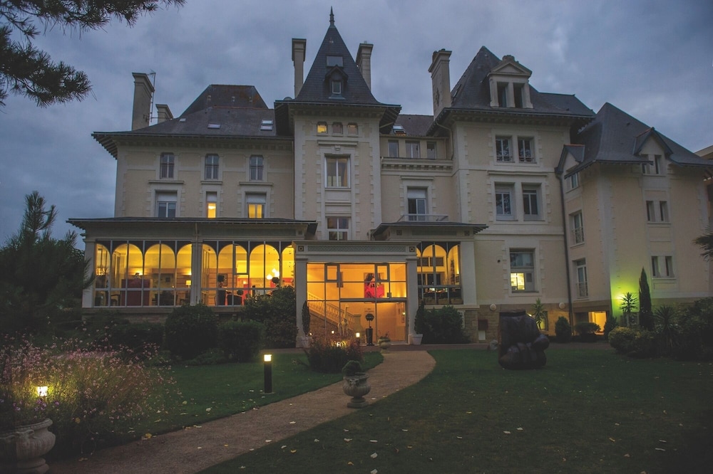 Hotel Vacances Bleues Villa Caroline 1/50