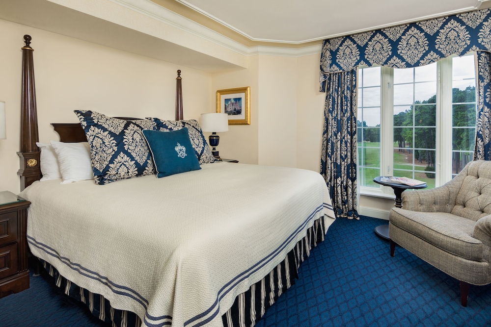 جناح سوبيريور بغرفتي نوم، Washington Duke Inn Golf Club 3/3