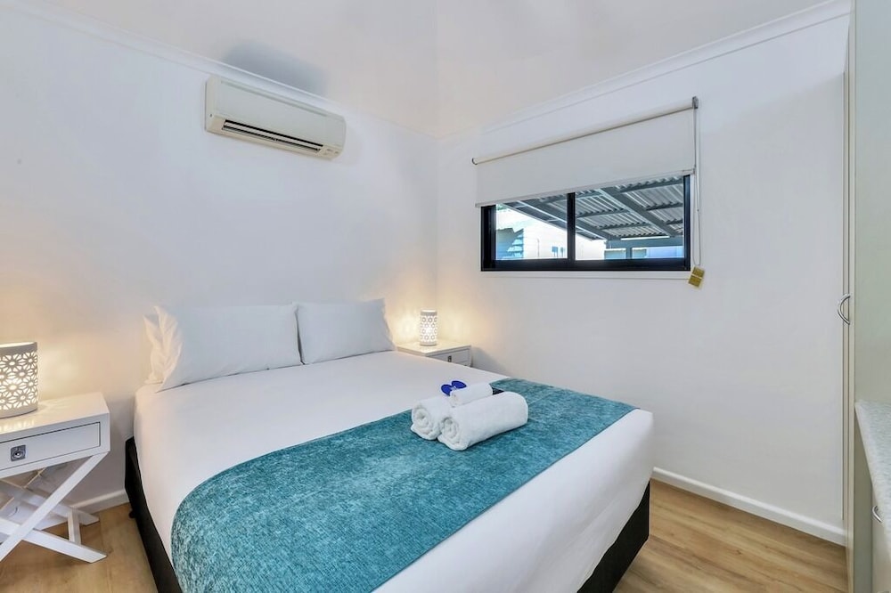 Villa, Twin Beds, Garden Area 4/5