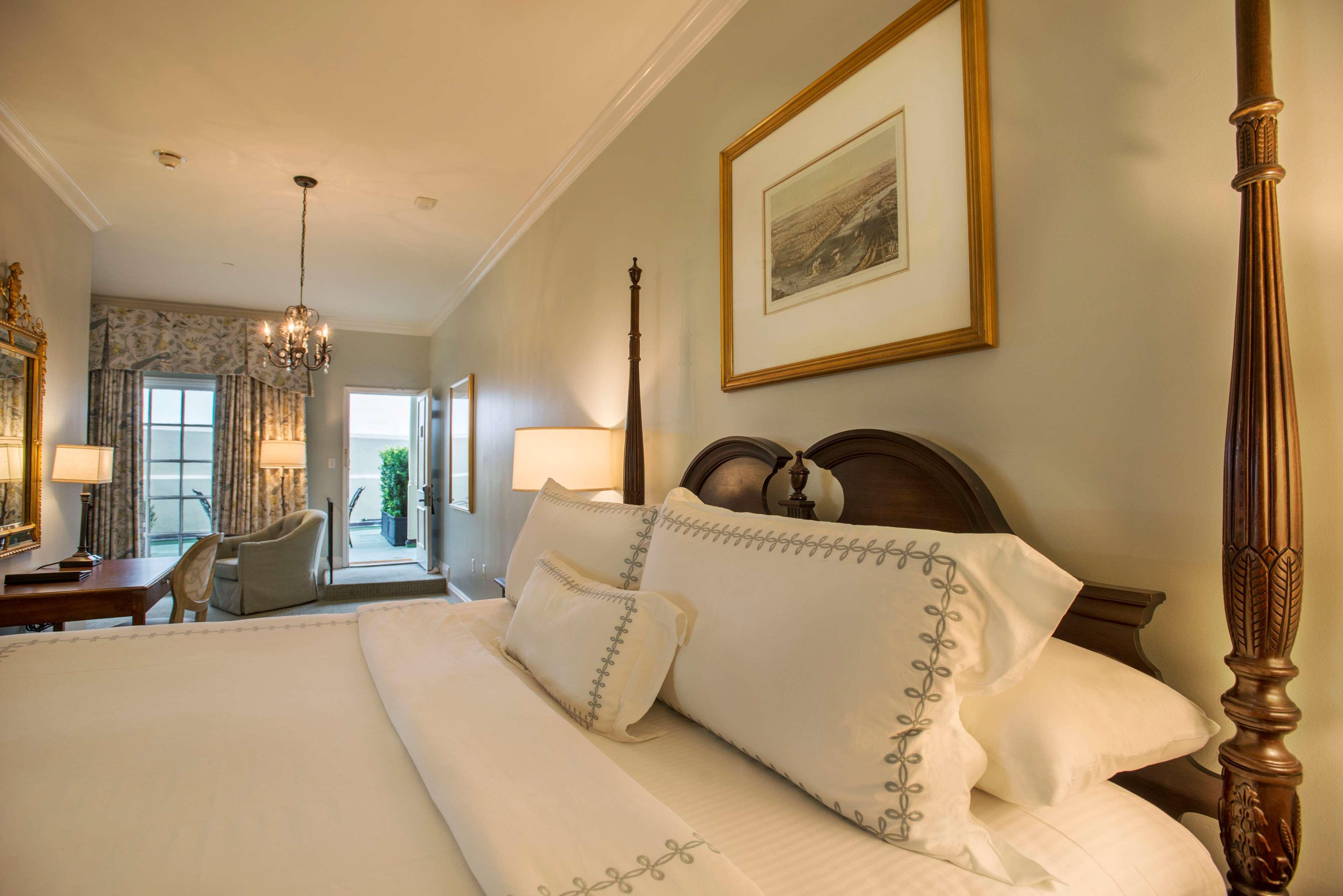 Room, King Bed, Sun Deck
