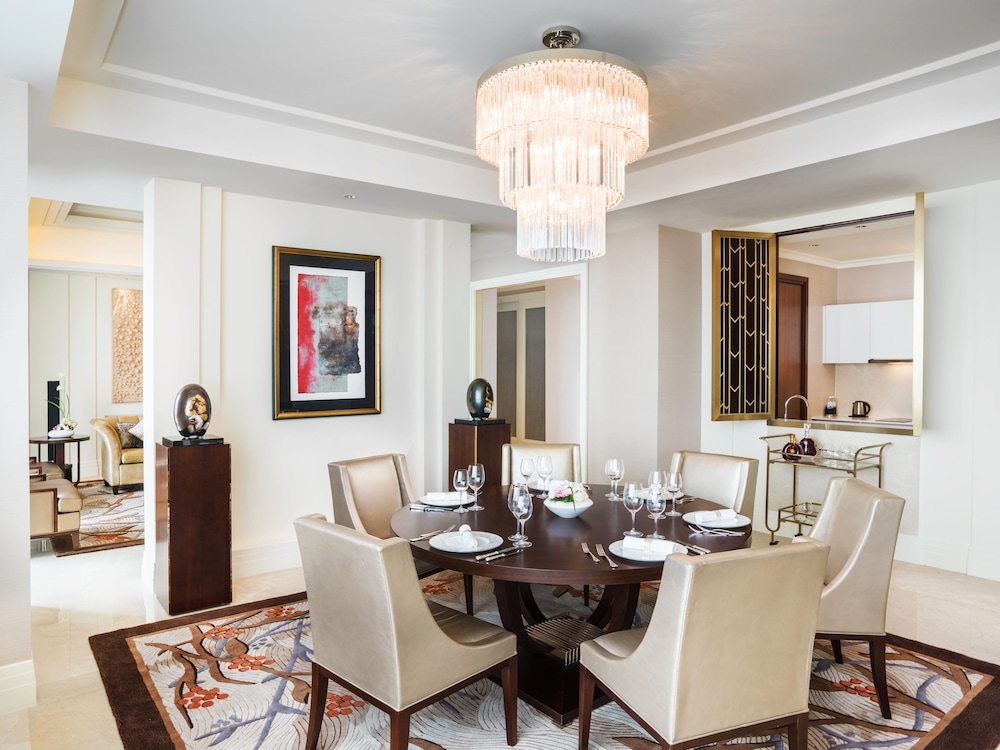 THE ST. REGIS CHENGDU 50/63