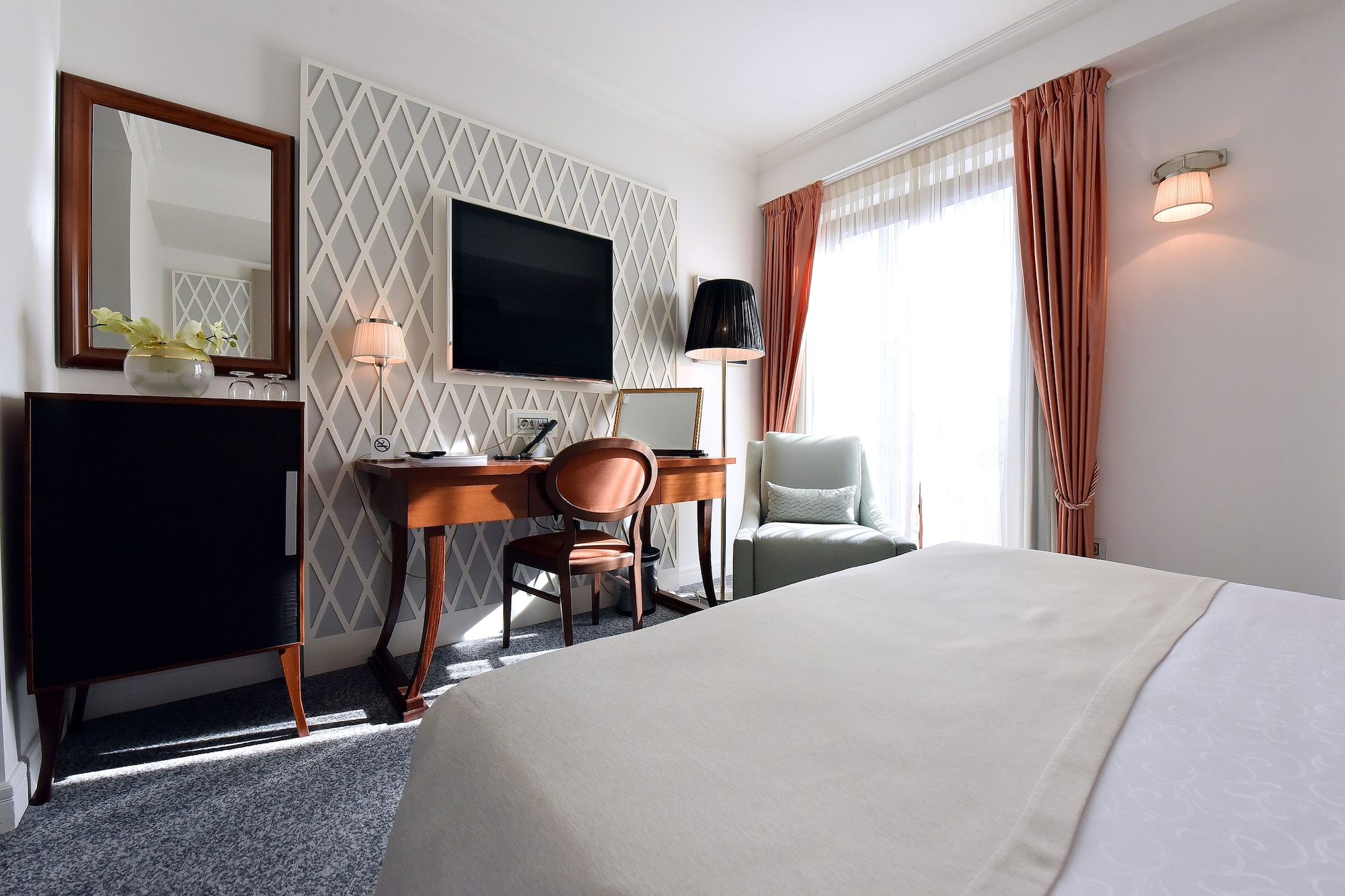 غرفة قياسية بسرير كوين، Ziya Hotel 2/3