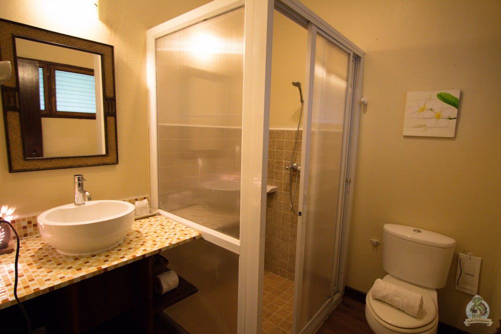 Lanna Dusita Riverside Boutique Resort. 48/50